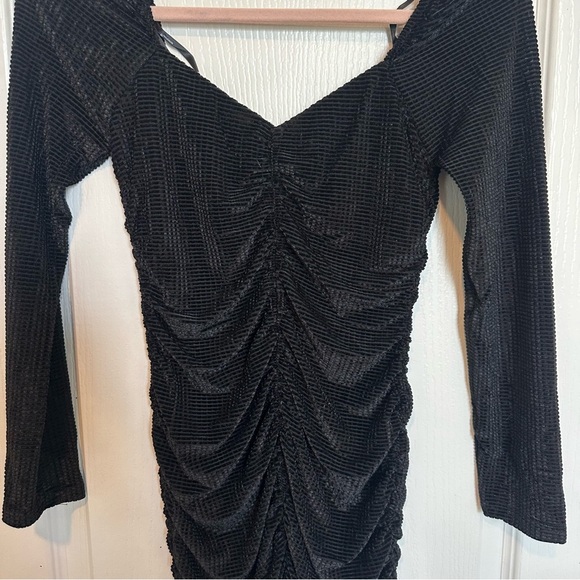 Minkpink | Chaima Black Ruched Mini Dress NWT - Picture 4 of 8